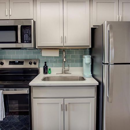 Oceanfront Escape Renovated Suite At Camelot Myrtle Beach Buitenkant foto